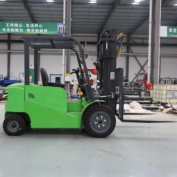 4-4.5 Tons Li-ion Powered Counterbalanced Forklifts factory