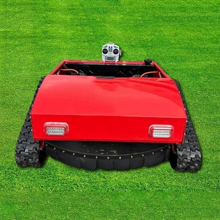 452-80L Red Cross-country Tank Lawn Mower suppliers